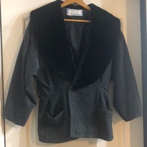 Top Coat Exclusive Fur Trim Women’s Small Jacket